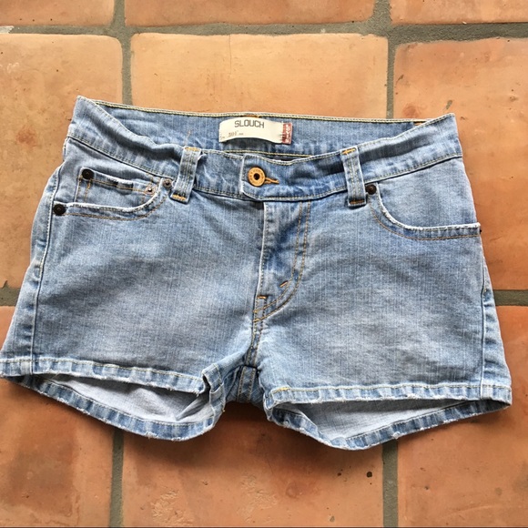 levi's slouch shorts